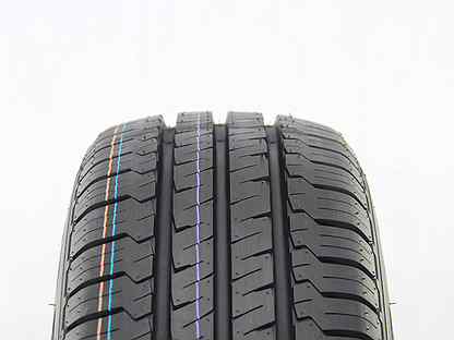 Hankook Vantra LT RA18 215/65 R17C 104T