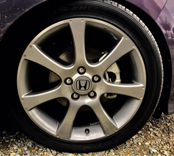 Kumho Solus KH17 135/80 R13 70T