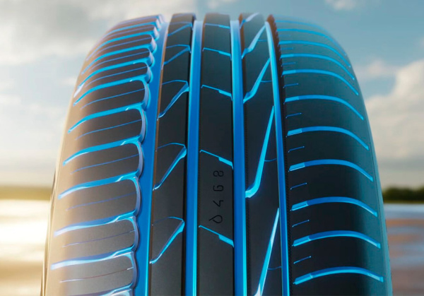 Ikon Tyres Autograph Aqua 3 SUV 215/55 R18 99V XL