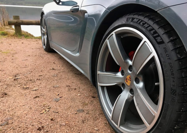 Michelin Pilot Sport 4 SUV 285/40 R21 109Y XL