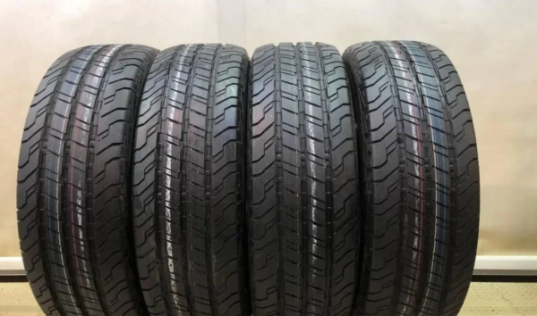 Continental ContiVanContact 100 215/60 R17C 109/107T