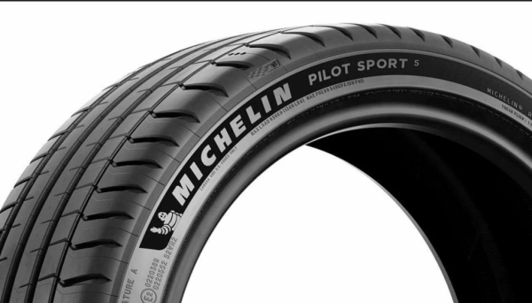 Michelin Pilot Sport 4 255/35 R20 97W XL VOL