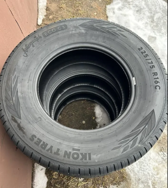 Ikon Tyres Autograph Eco C3 185/75 R16C 104/102S