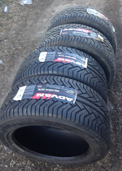 Yokohama Advan S.T. V802 275/50 R20 113W MO