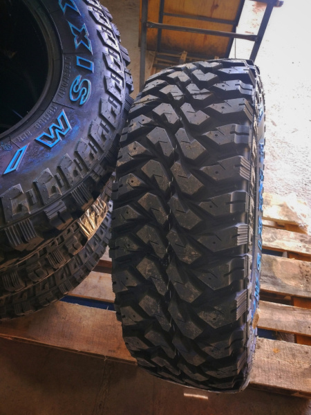 Maxxis Bighorn MT-764 265/70 R16 117/114Q OWL