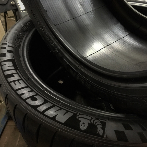Michelin Pilot Sport Cup 2 Connect 285/30 R20 99Y XL