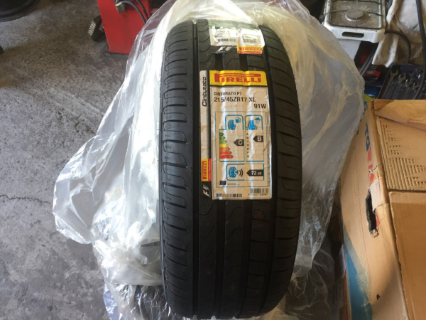 Pirelli Cinturato P7 225/55 R17 97W RunFlat K1 * Pirelli Cinturato P7 225/55 R17 97W RunFlat K1 *