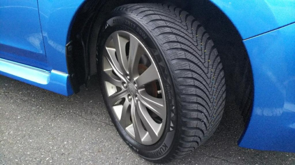 Kumho Solus 4S HA32 245/45 R17 99W Kumho Solus 4S HA32 245/45 R17 99W