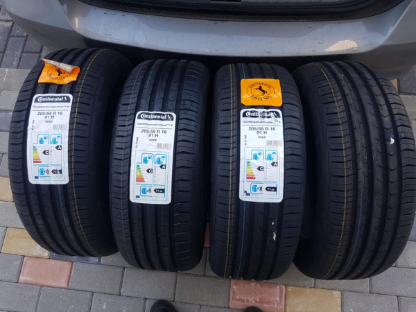 Continental ContiPremiumContact 5 SUV 225/65 R17 102V