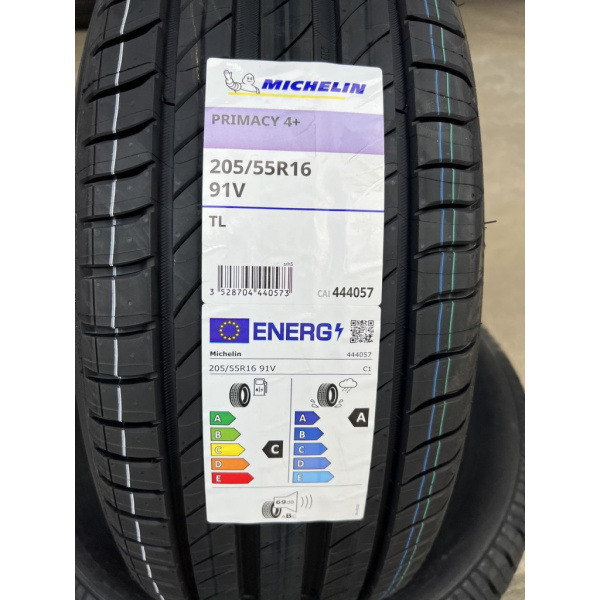Michelin Primacy 4 + 255/60 R18 112V Michelin Primacy 4 + 255/60 R18 112V