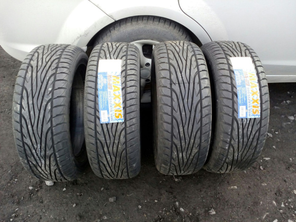 Maxxis Victra MA-Z3 205/50 R17 93W XL
