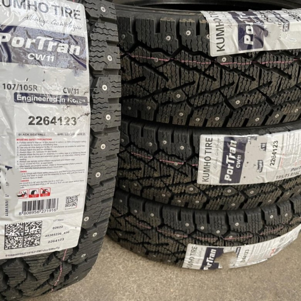 Kumho Winter Portran CW11 205/70 R15C 106/104R