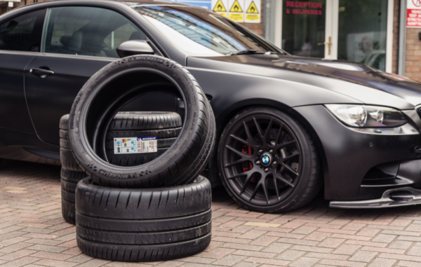 Michelin Pilot Sport Cup 2 265/35 R19 98Y XL MO1