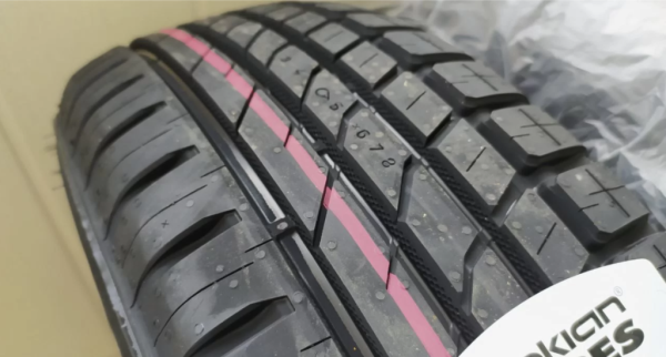 Ikon Tyres Nordman SX3 195/50 R15 82H