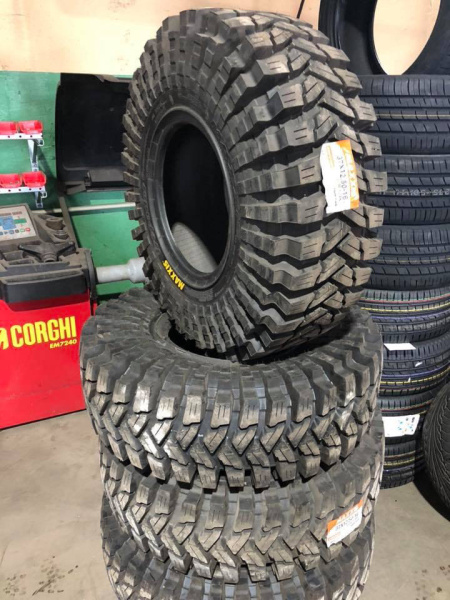 Maxxis M8060 Trepador 31/10.5 R15 109Q