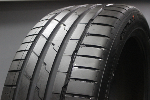 Hankook Ventus S1 Evo 3 K127A SUV 275/55 R19 111W Hankook Ventus S1 Evo 3 K127A SUV 275/55 R19 111W