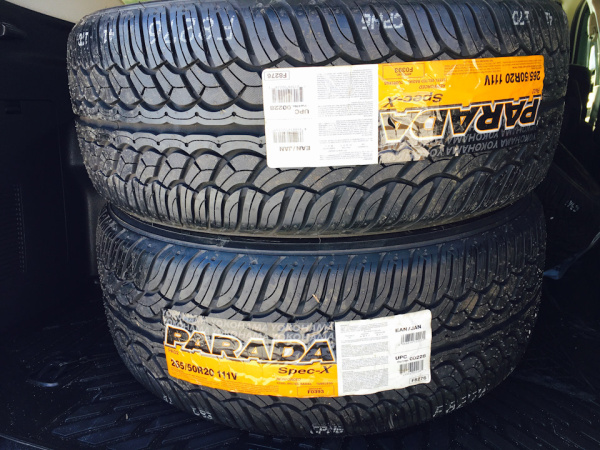 Yokohama Parada Spec-X PA02 225/60 R18 100H Yokohama Parada Spec-X PA02 225/60 R18 100H